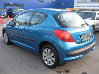 2008 Peugeot 207 Pictures