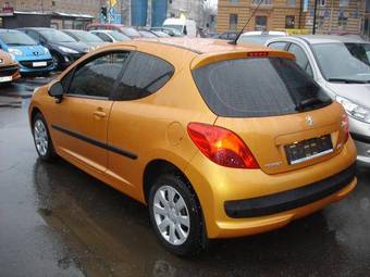 2008 Peugeot 207 Pictures