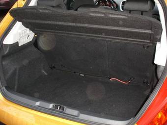 2008 Peugeot 207 Pictures