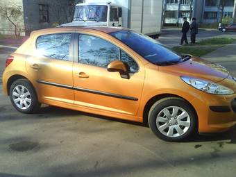 2008 Peugeot 207 Photos