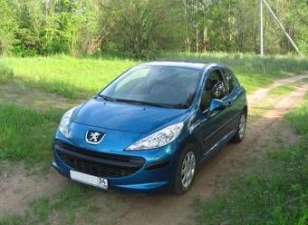 2008 Peugeot 207 Photos