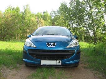 2008 Peugeot 207 Pictures