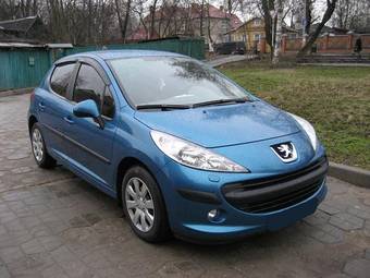 2008 Peugeot 207 Pictures