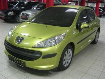 2008 Peugeot 207 Pictures