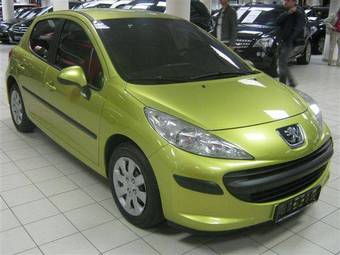 2008 Peugeot 207 Photos