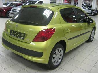 2008 Peugeot 207 Pictures