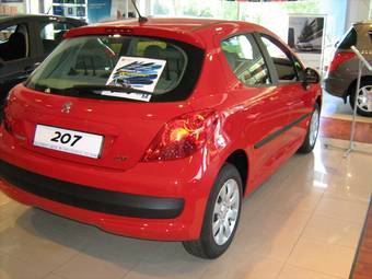 2009 Peugeot 207 Images