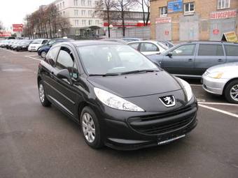 2009 Peugeot 207 Pictures