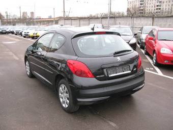 2009 Peugeot 207 Photos