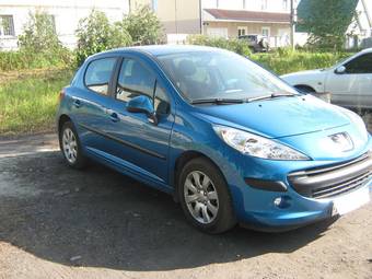 2009 Peugeot 207 Photos