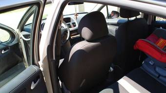 2009 Peugeot 207 Pictures
