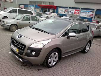 2011 Peugeot 3008 Pics