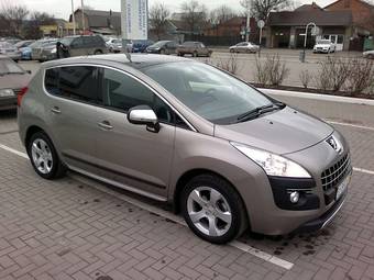 2011 Peugeot 3008 Pictures
