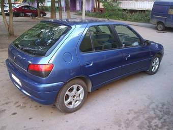 1997 Peugeot 306 Pictures