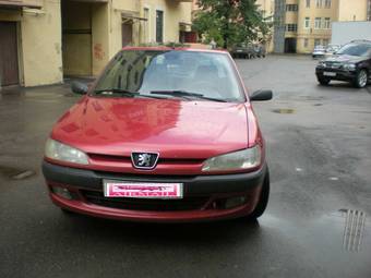 1999 Peugeot 306 Pics