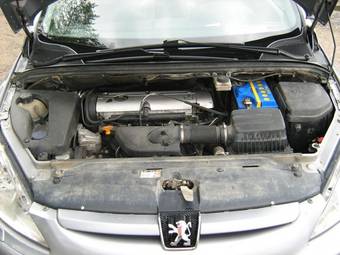 2001 Peugeot 307 Images