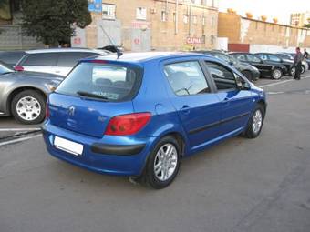 2001 Peugeot 307 Pictures