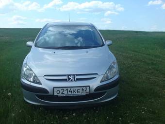 2002 Peugeot 307 Pictures