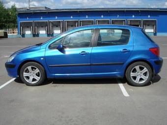 2002 Peugeot 307 Photos