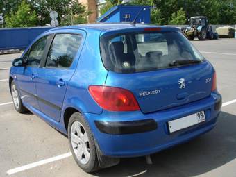 2002 Peugeot 307 Pictures