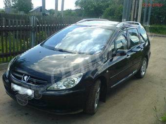 2002 Peugeot 307 Photos