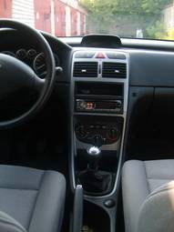 2002 Peugeot 307 Pictures