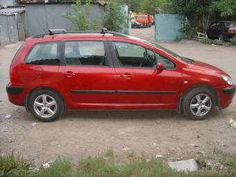 2002 Peugeot 307 Pictures