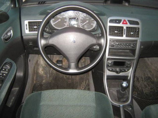 2003 Peugeot 307