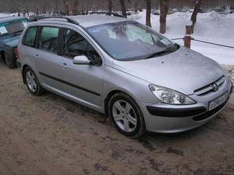 2003 Peugeot 307 Images