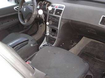 2003 Peugeot 307 Pictures