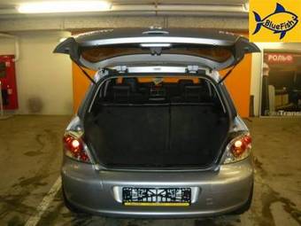 2003 Peugeot 307 Pictures