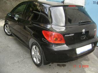 2003 Peugeot 307 Photos