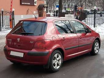 2004 Peugeot 307 Images