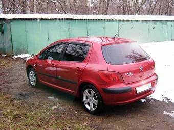 2004 Peugeot 307 Images