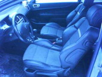 2004 Peugeot 307 Pictures