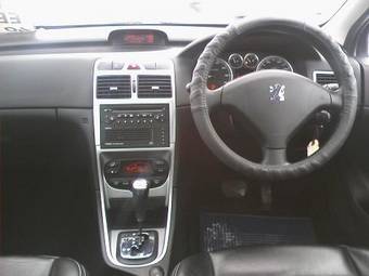 2004 Peugeot 307 Photos