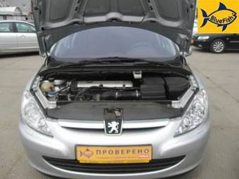 2004 Peugeot 307 Photos