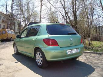 2004 Peugeot 307 Photos