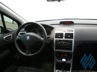 2004 Peugeot 307 Photos