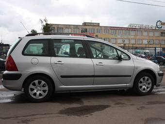 2004 Peugeot 307 Pics
