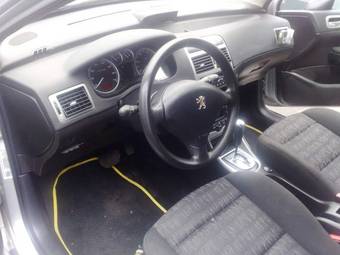 2004 Peugeot 307 Pictures