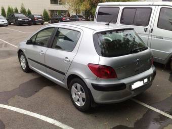 2004 Peugeot 307 Pictures