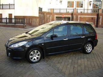 2005 Peugeot 307 Photos