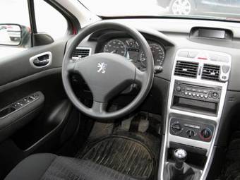 2007 Peugeot 307 Images