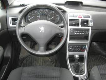 2007 Peugeot 307 Pictures