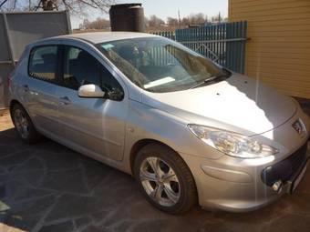 2008 Peugeot 307 Photos