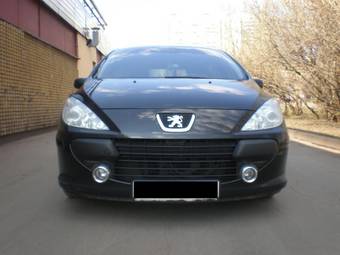 2008 Peugeot 307 Photos