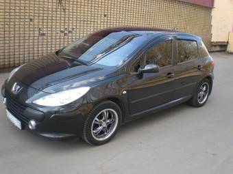 2008 Peugeot 307 Pictures