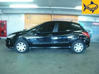 2008 Peugeot 308 Pictures