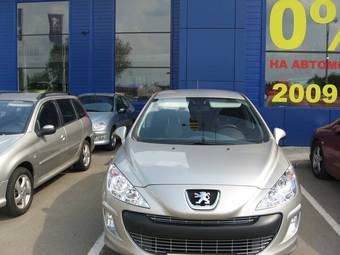 2008 Peugeot 308 Photos